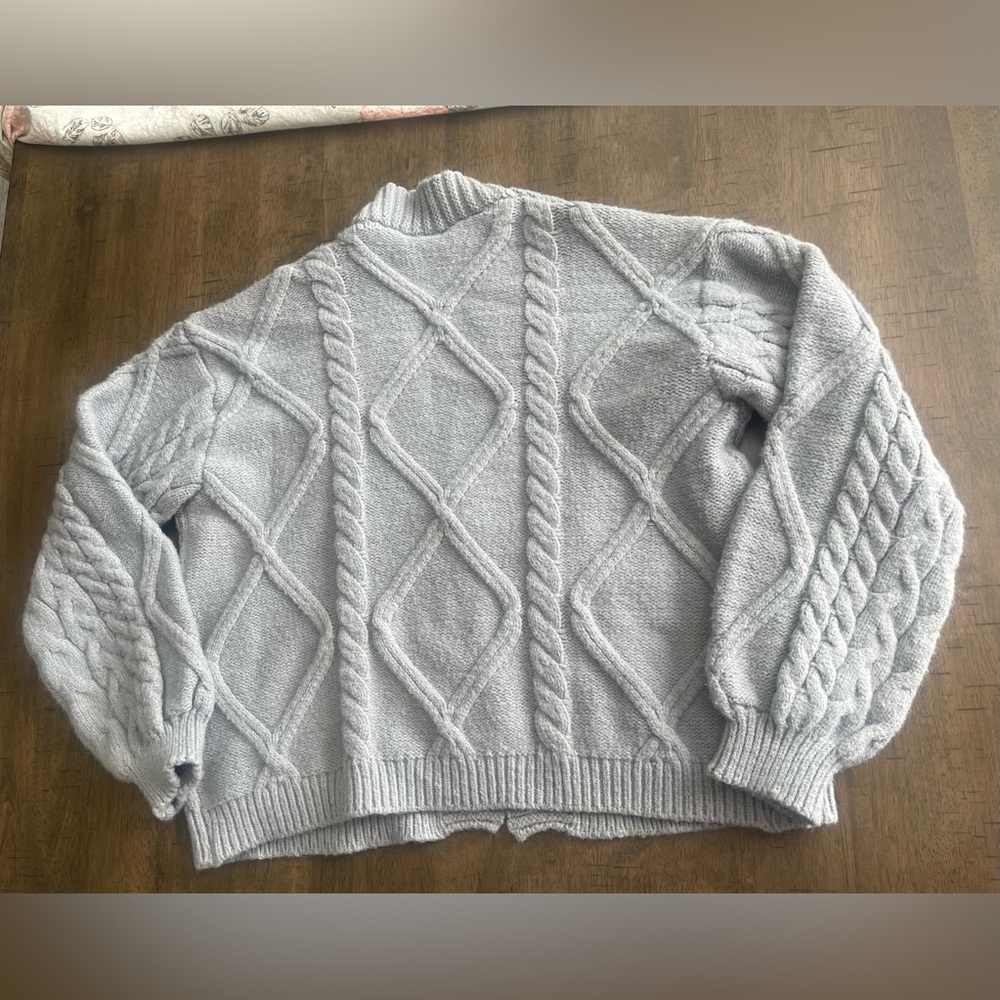 Taylor Swift Soft Gray Cable Knit Cardigan The Tortured Poets Department XS/S - Picture 9 of 9